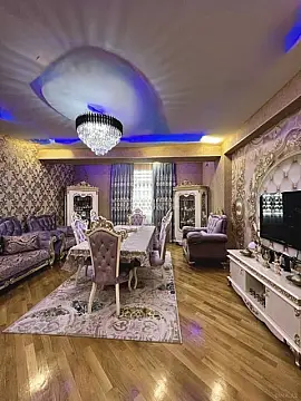 Kirayə verilir 3 otaqlı mənzil 130 m²