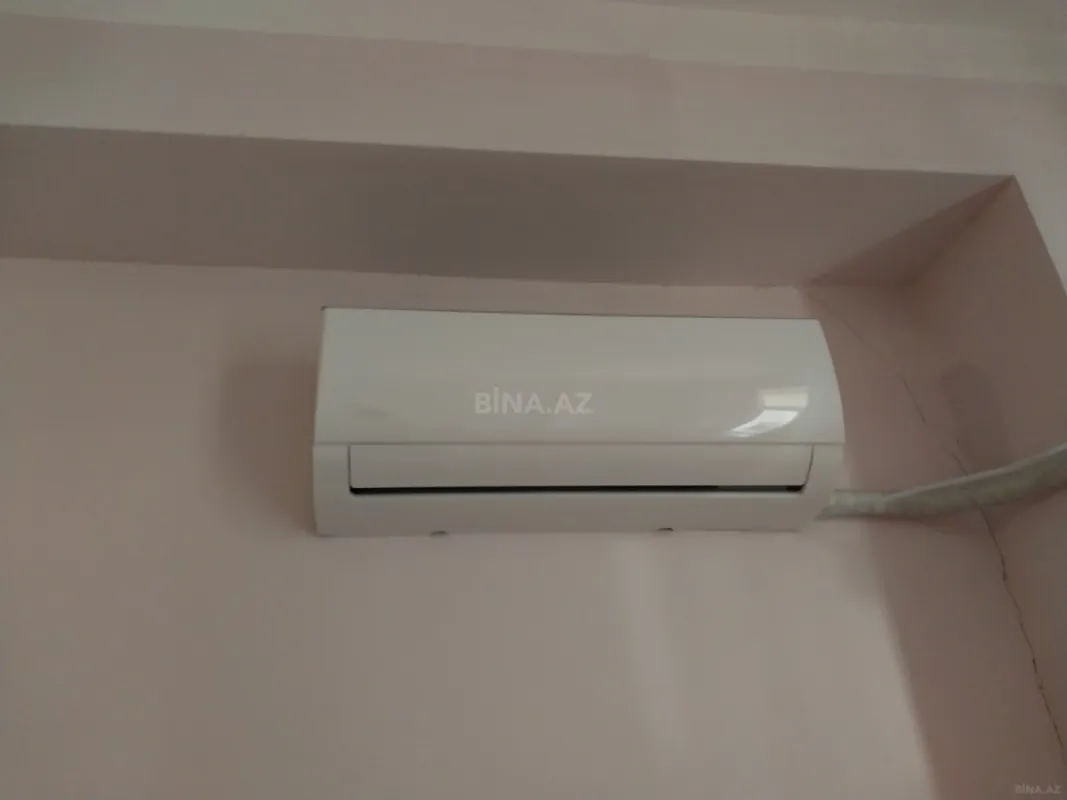 Kirayə verilir 2 otaqlı mənzil 90 m²