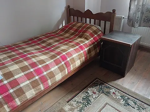 Kirayə verilir 2 otaqlı mənzil 90 m²