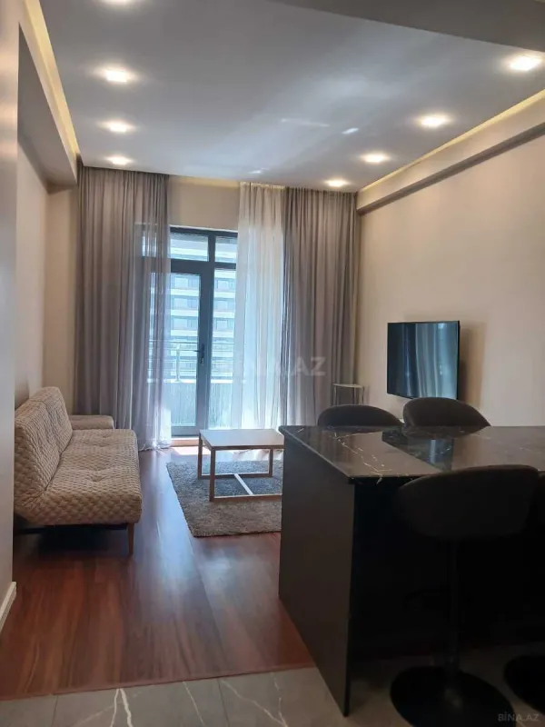 Kirayə verilir 2 otaqlı mənzil 65 m²