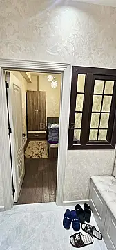 Kirayə verilir 2 otaqlı mənzil 75 m²