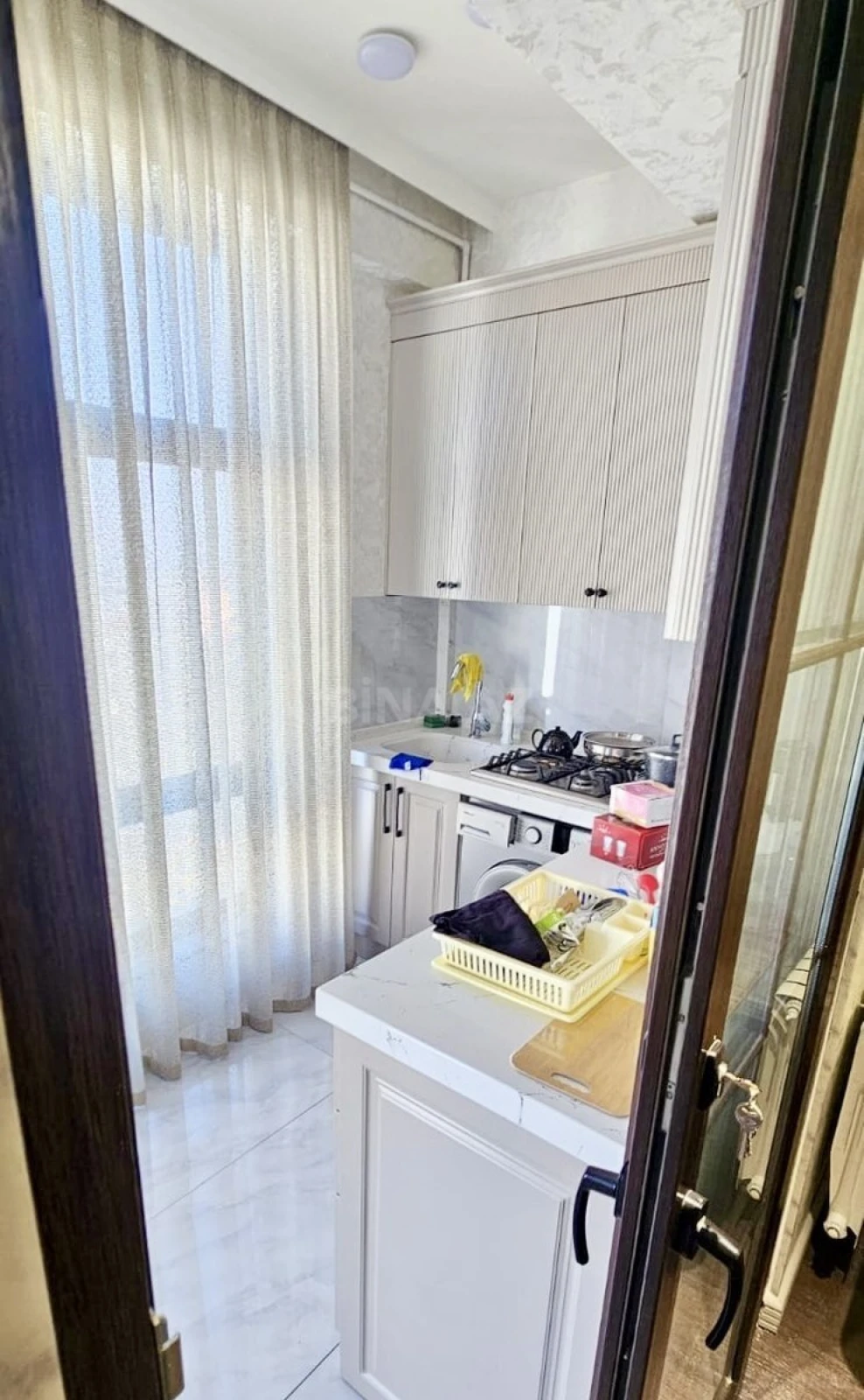 Kirayə verilir 2 otaqlı mənzil 75 m²