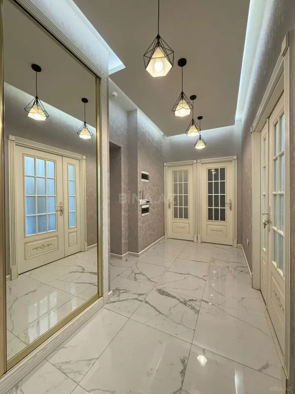 Satılır 3 otaqlı mənzil 100 m²