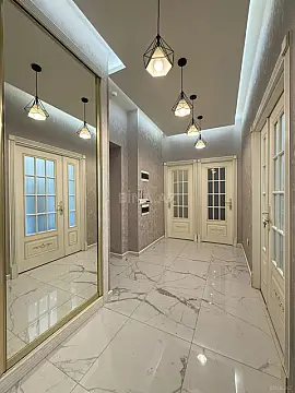 Satılır 3 otaqlı mənzil 100 m²