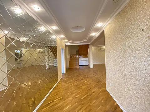 Satılır 6 otaqlı həyət evi 320 m²