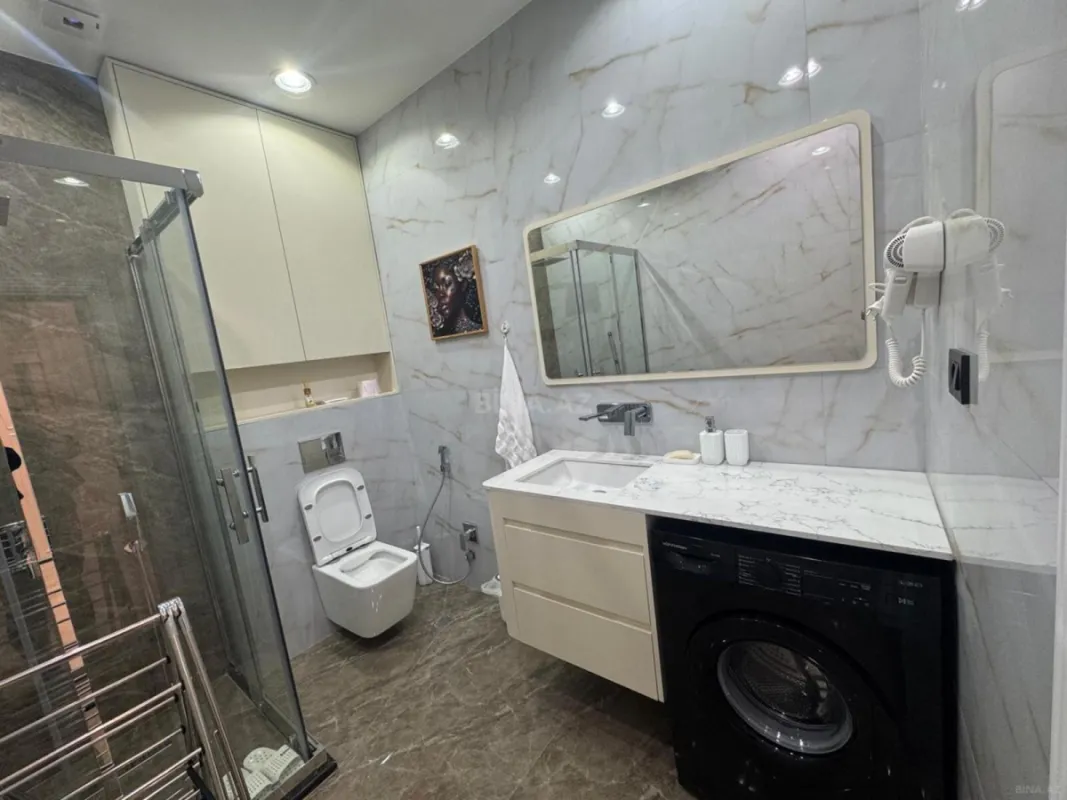 Kirayə verilir 2 otaqlı mənzil 70 m²