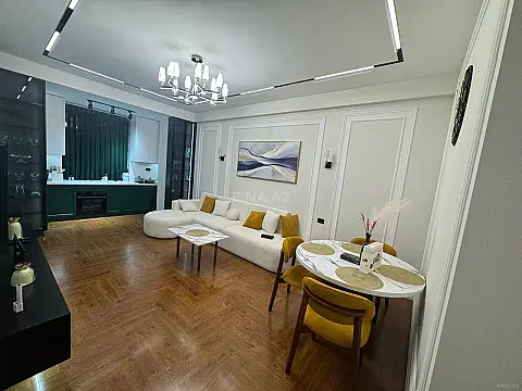 Kirayə verilir 2 otaqlı mənzil 70 m²