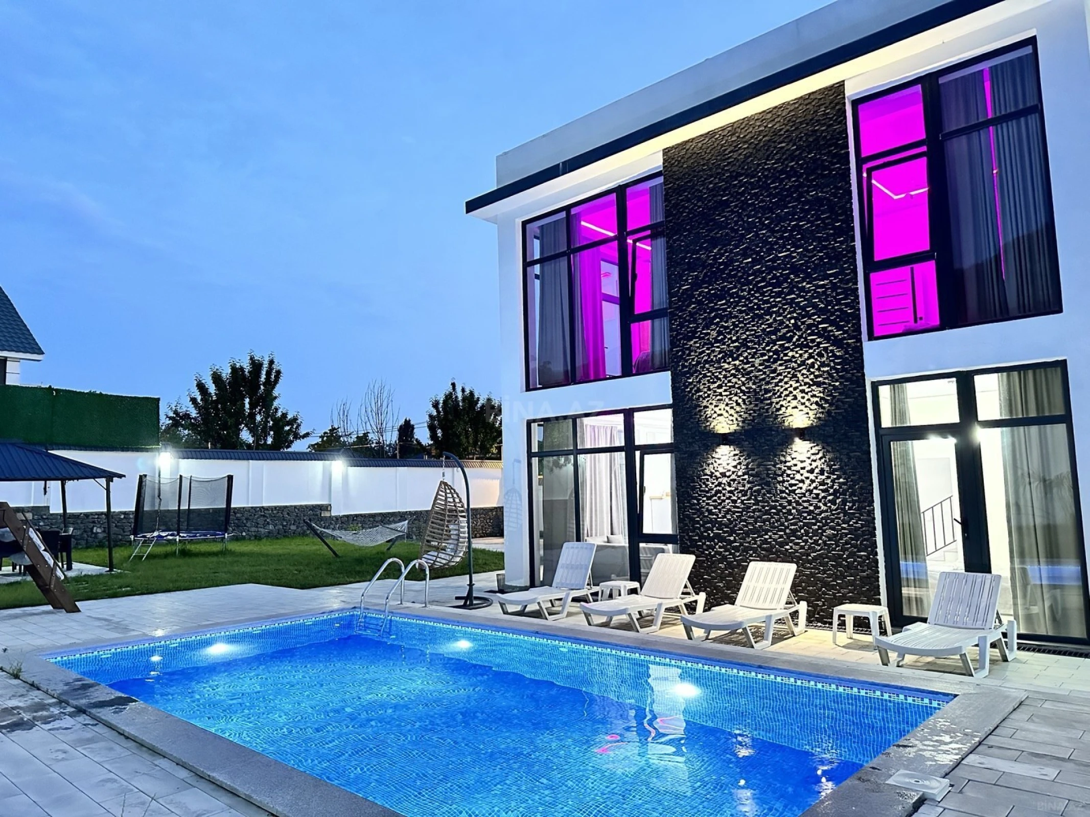 Satılır 4 otaqlı həyət evi 150 m²