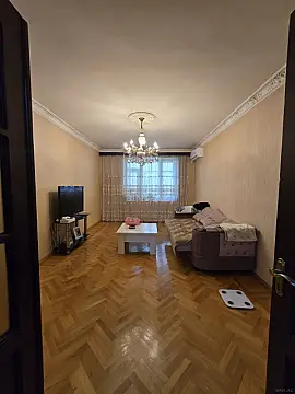 Satılır 3 otaqlı mənzil 85 m² — Bakı, İnşaatçılar 3 otaq 85.00 m²