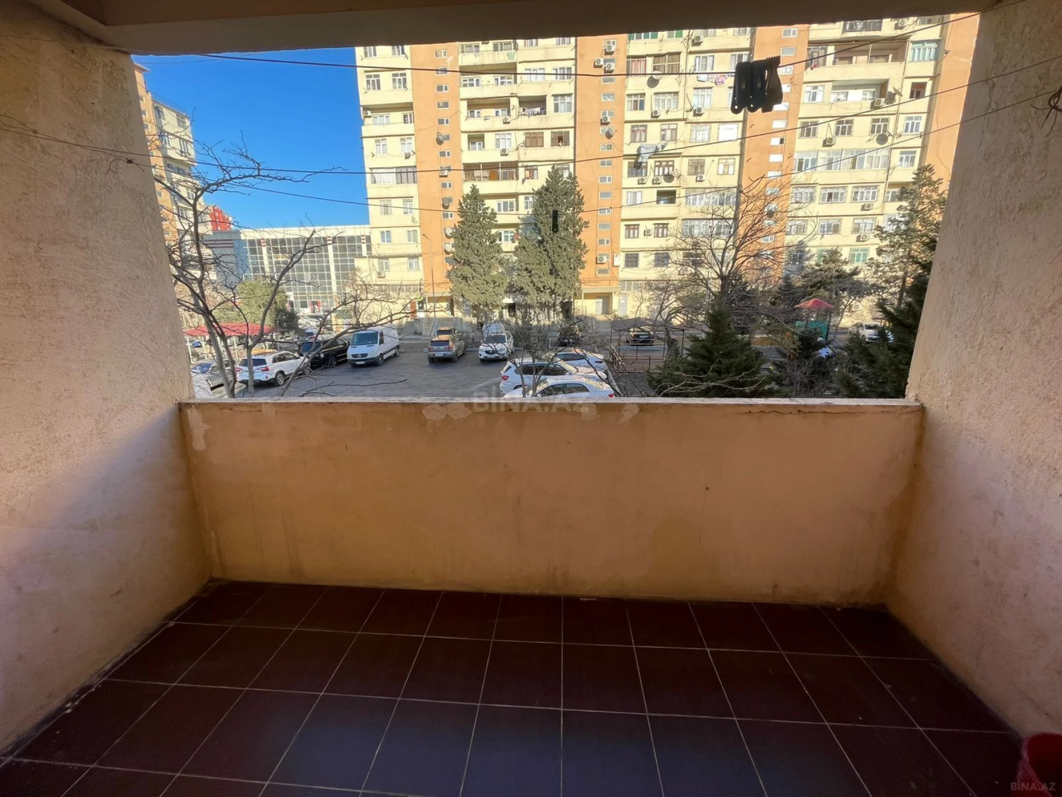 Kirayə verilir 2 otaqlı mənzil 80 m²