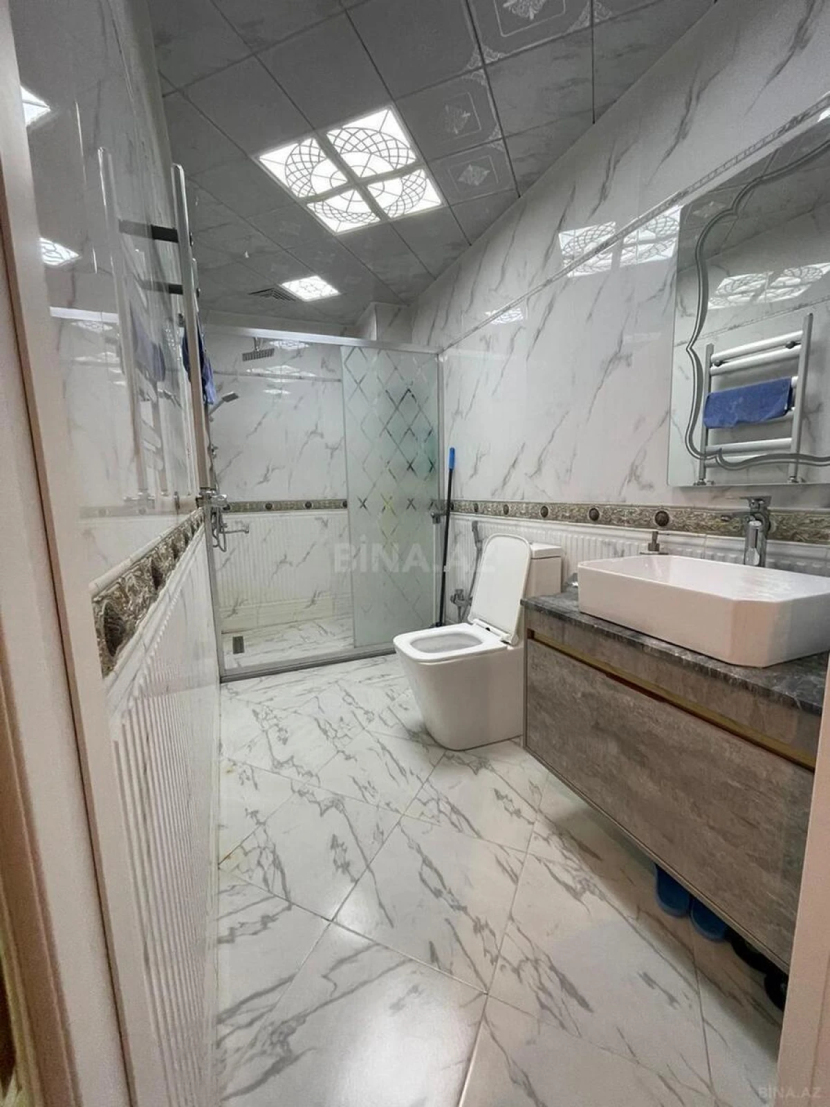 Satılır 3 otaqlı mənzil 96.4 m²