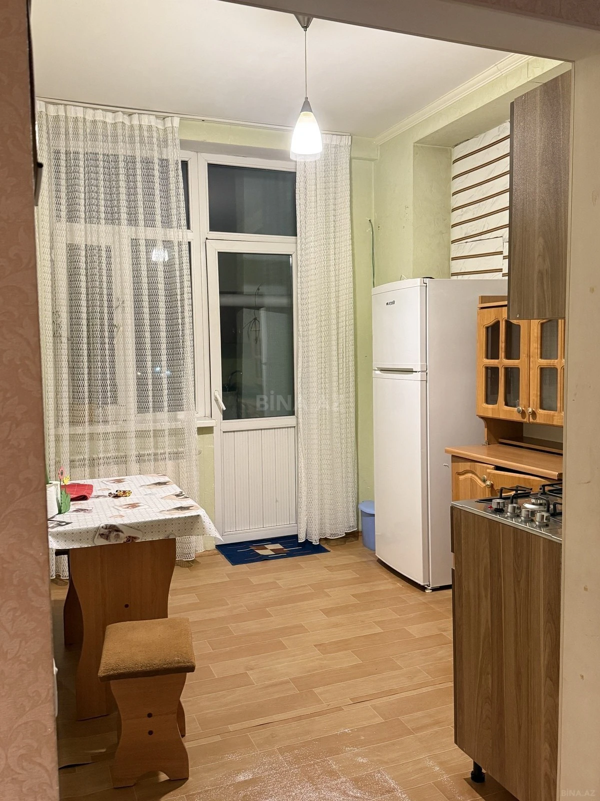 Kirayə verilir 3 otaqlı mənzil 90 m²