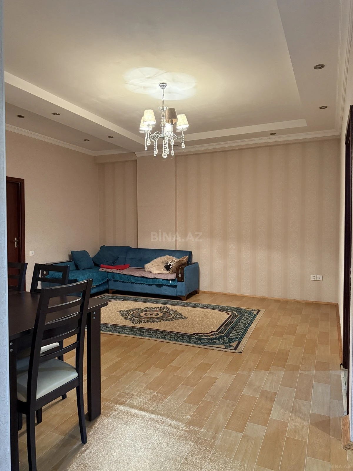 Kirayə verilir 3 otaqlı mənzil 90 m²