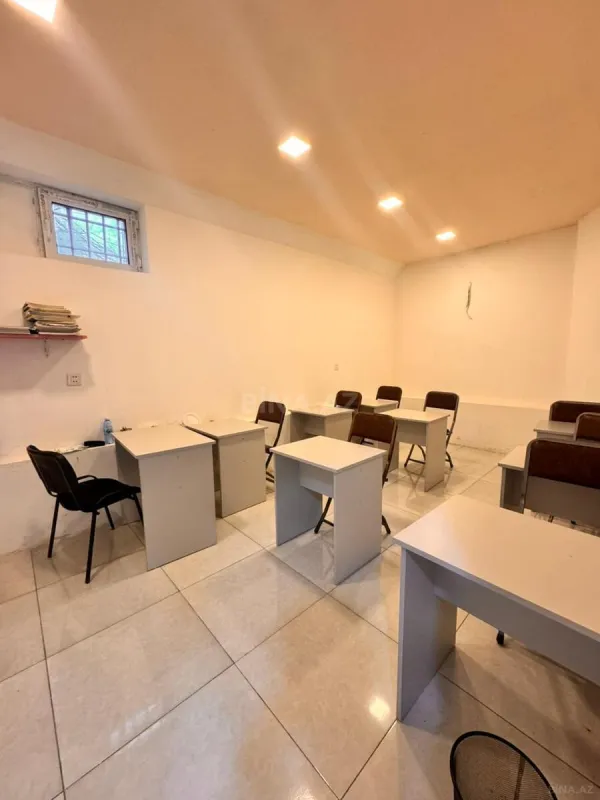 Kirayə verilir obyekt 220 m²