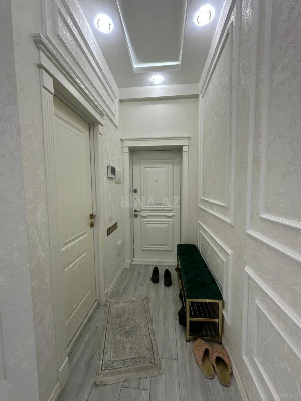 Satılır 2 otaqlı mənzil 89 m²