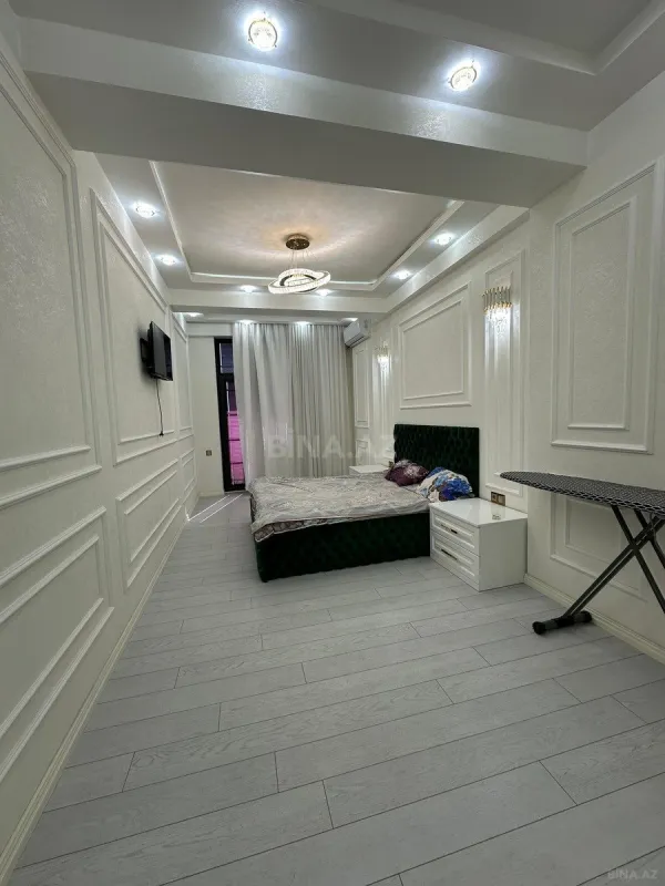 Satılır 2 otaqlı mənzil 89 m²