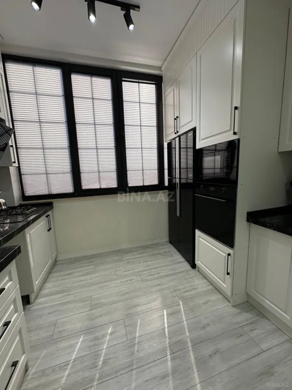Satılır 2 otaqlı mənzil 89 m²