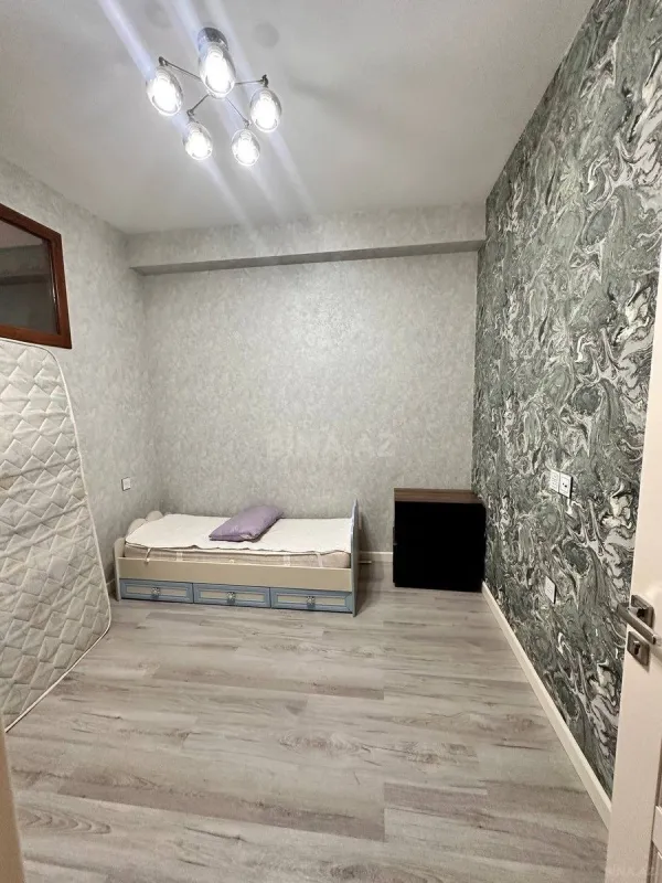 Kirayə verilir 3 otaqlı mənzil 65 m²