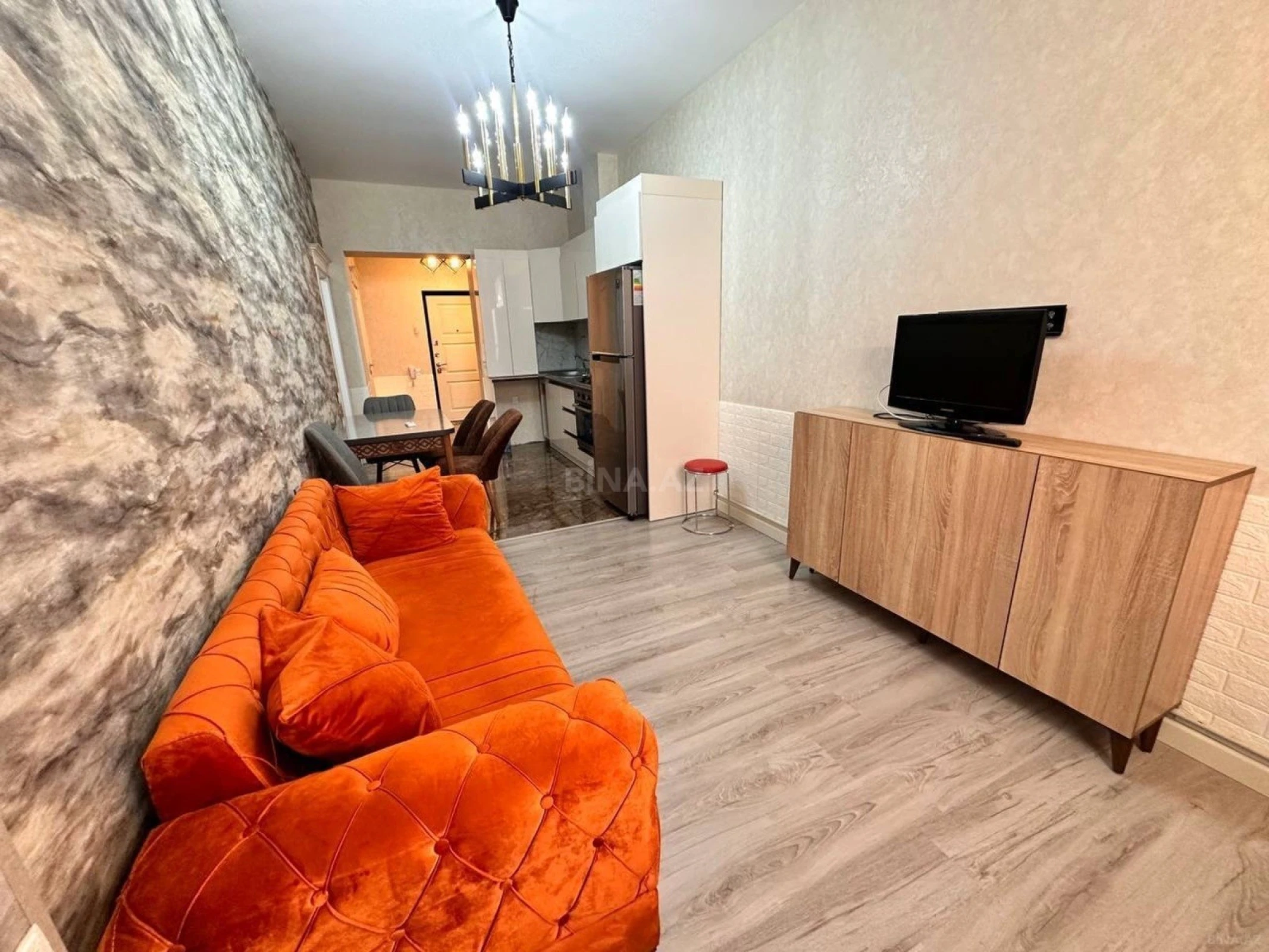 Kirayə verilir 3 otaqlı mənzil 65 m²