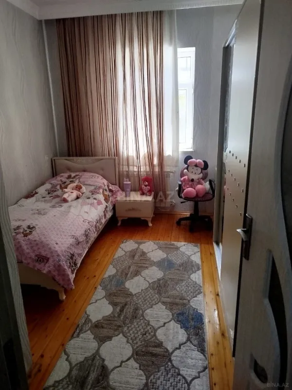 Satılır 5 otaqlı həyət evi 120.6 m²