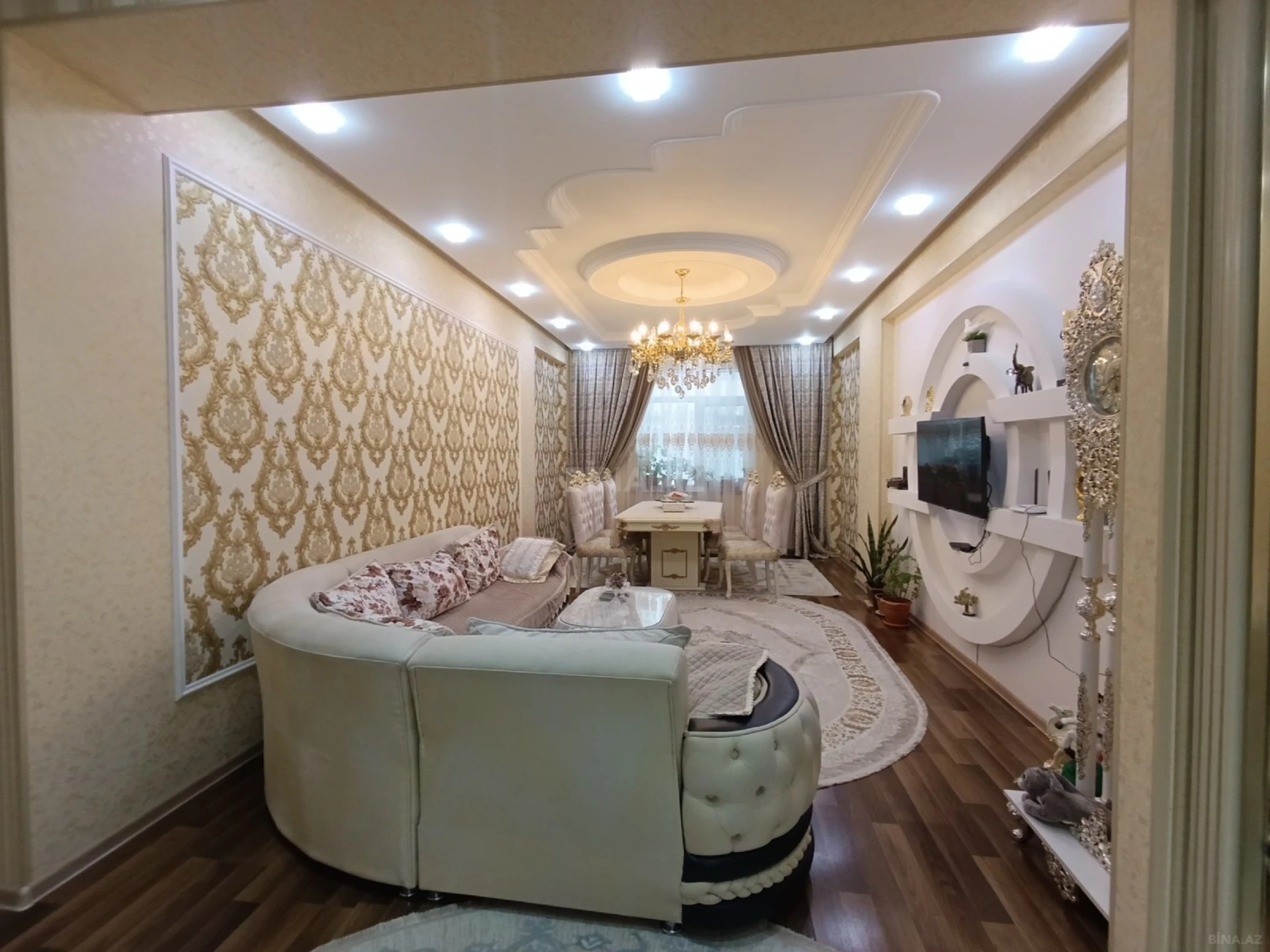 Satılır 3 otaqlı mənzil 103 m²