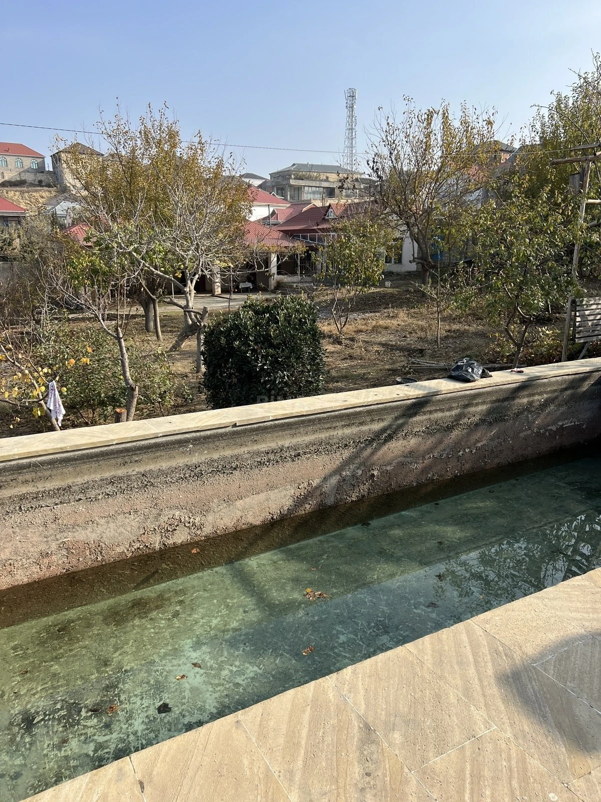 Satılır torpaq sahəsi 2.8 m²