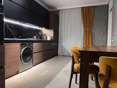 Satılır 3 otaqlı mənzil 120 m²