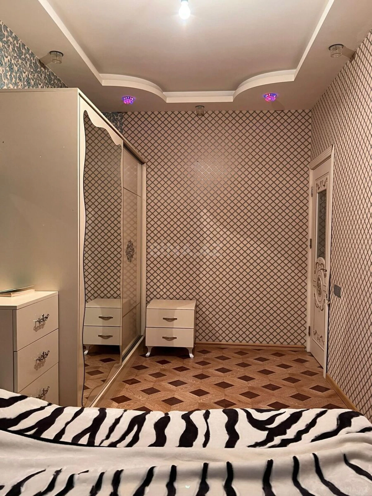 Kirayə verilir 3 otaqlı mənzil 60 m²