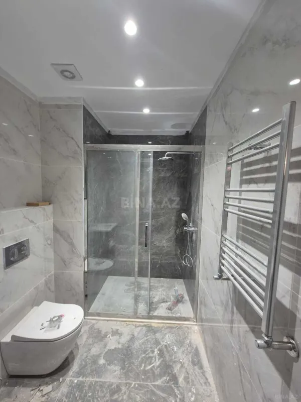 Satılır 3 otaqlı mənzil 110 m²