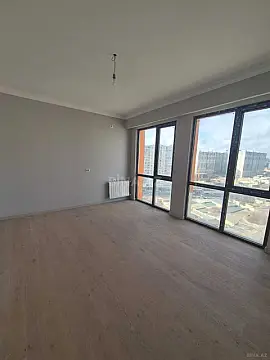 Satılır 3 otaqlı mənzil 110 m²