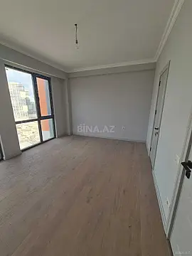Satılır 3 otaqlı mənzil 110 m²