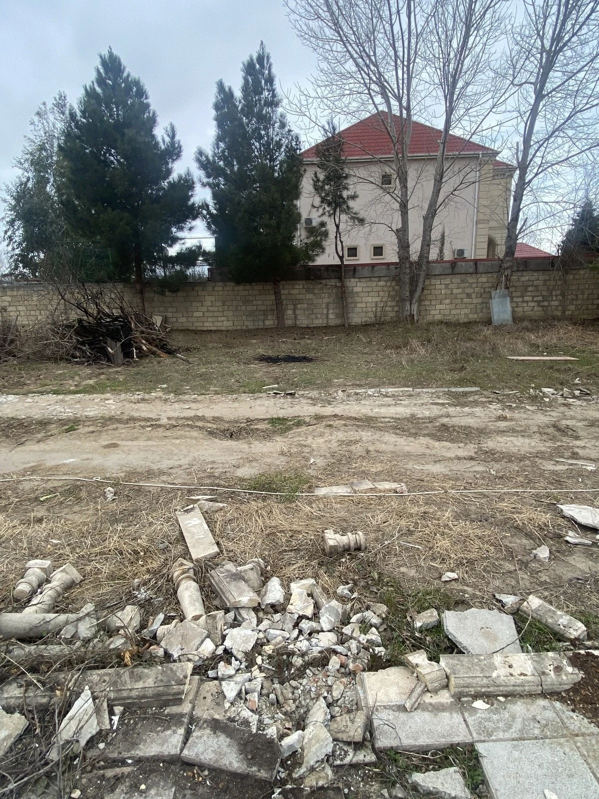 Satılır torpaq sahəsi 3 m²