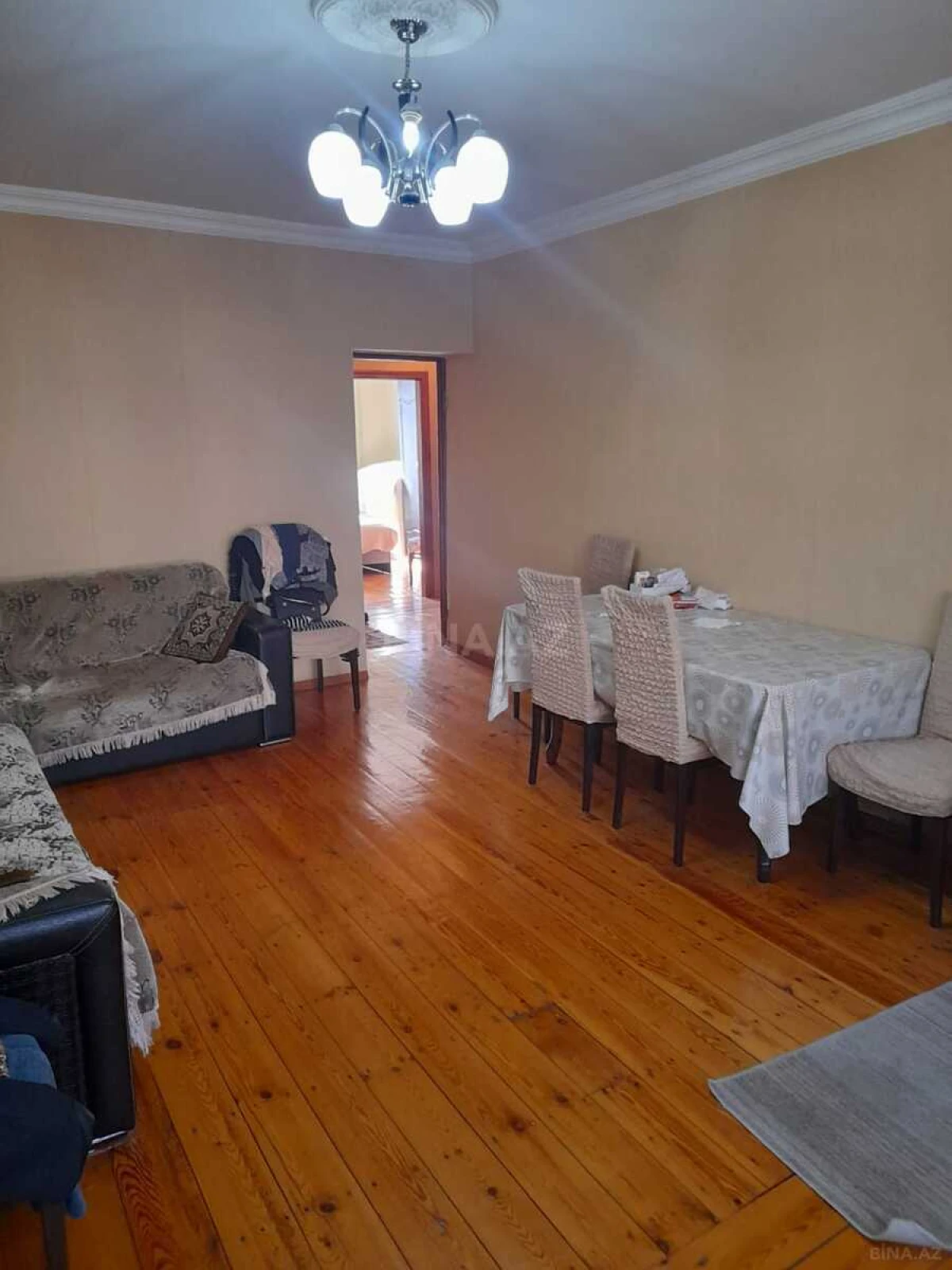 Satılır 2 otaqlı mənzil 55 m²