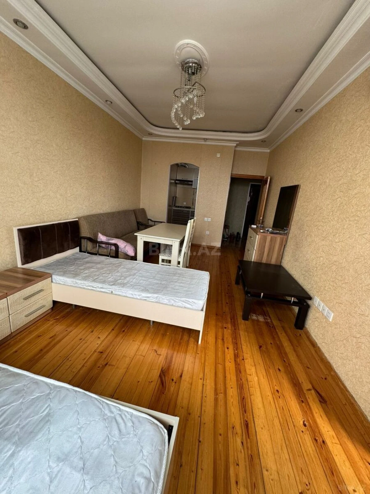 Kirayə verilir 2 otaqlı mənzil 75 m²