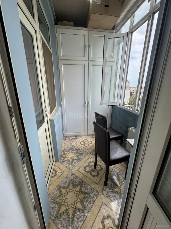 Kirayə verilir 2 otaqlı mənzil 75 m²