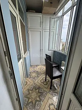 Kirayə verilir 2 otaqlı mənzil 75 m²