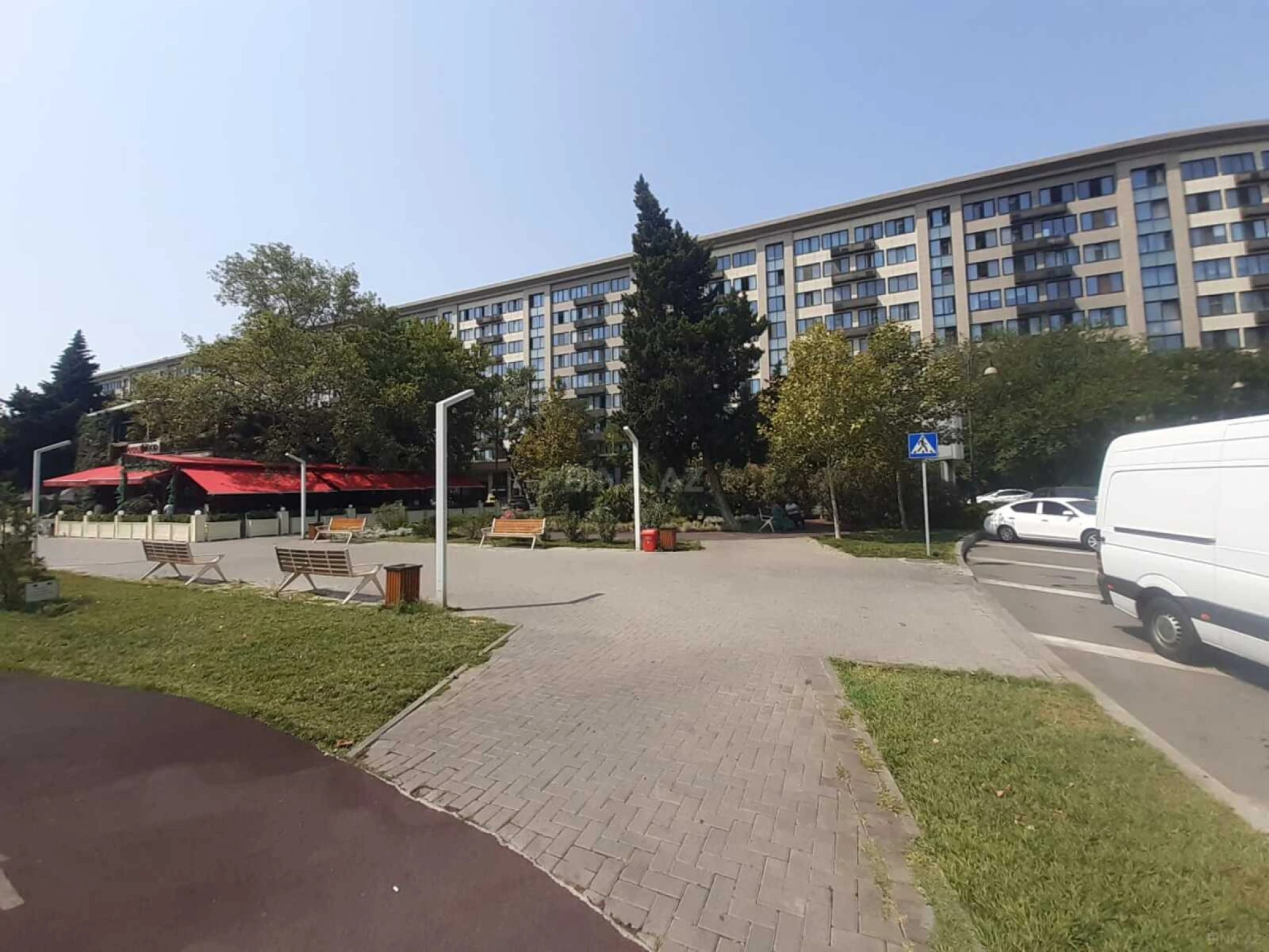 Satılır 3 otaqlı mənzil 85 m²