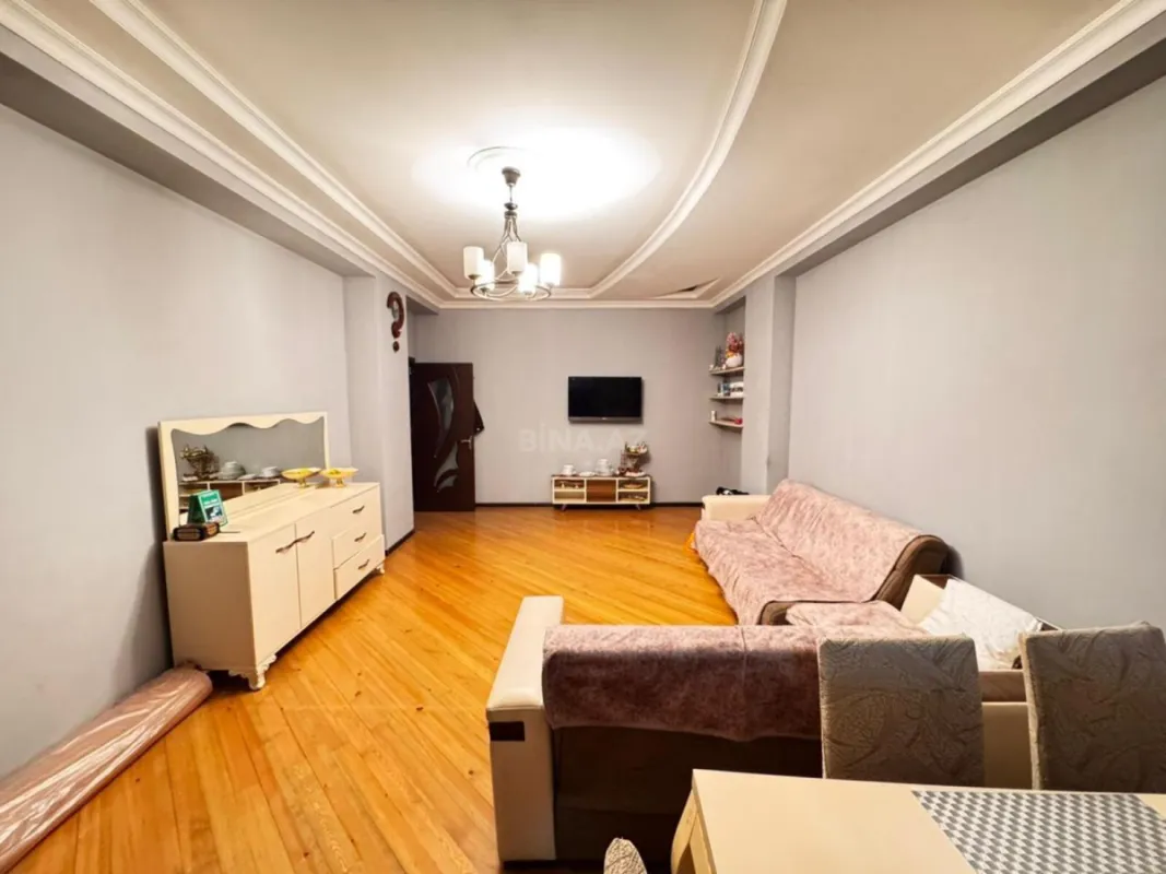Kirayə verilir 3 otaqlı mənzil 87 m²