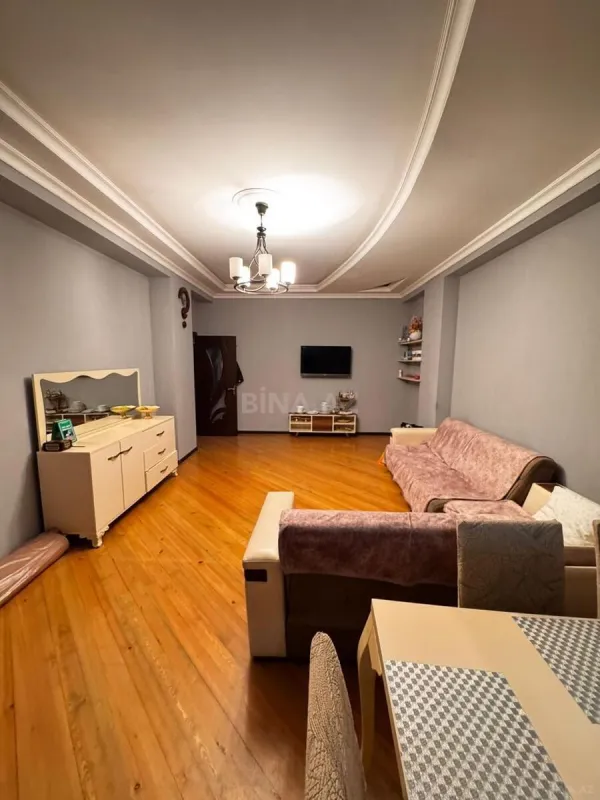 Kirayə verilir 3 otaqlı mənzil 87 m²