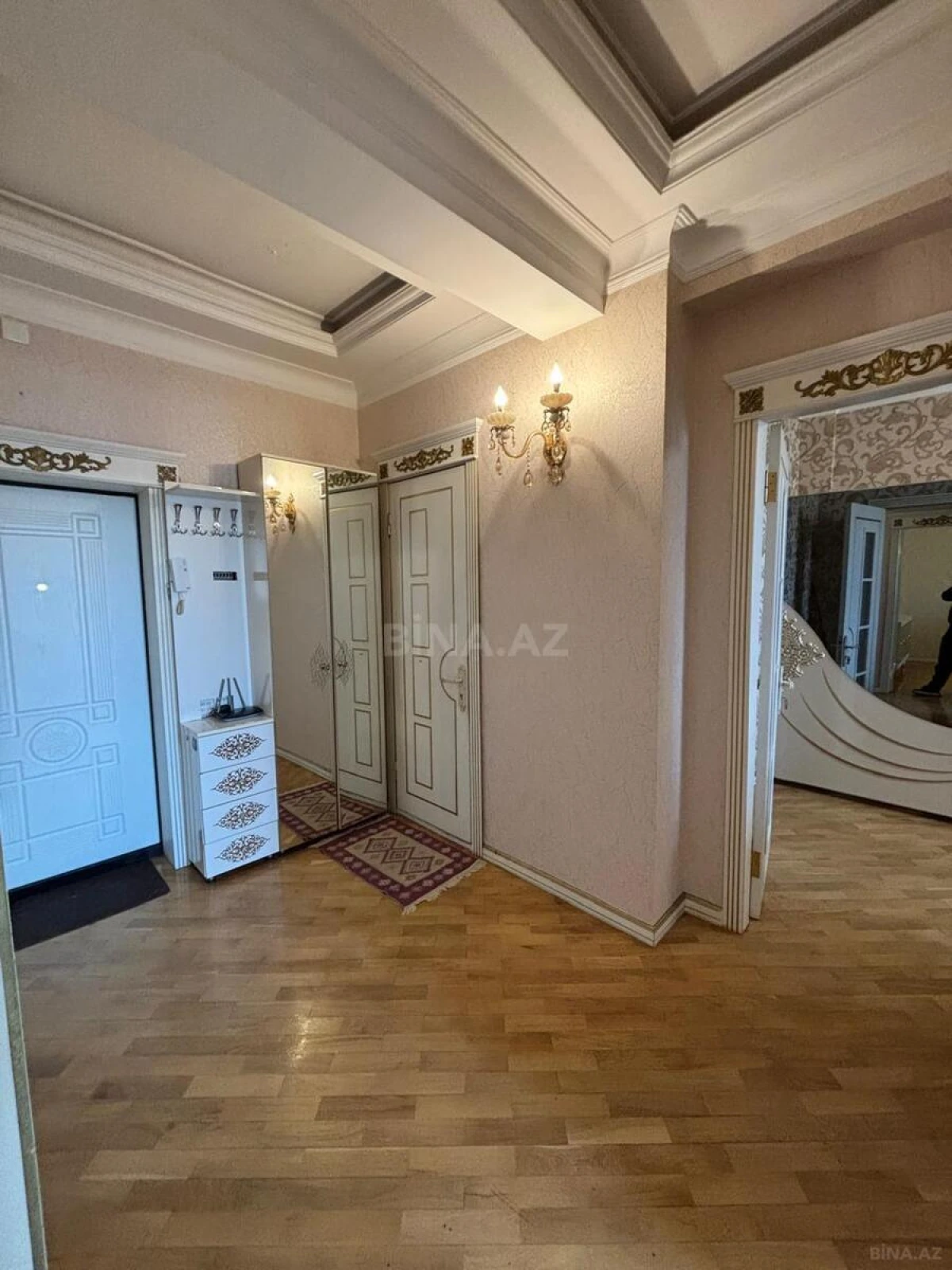Kirayə verilir 3 otaqlı mənzil 80 m²