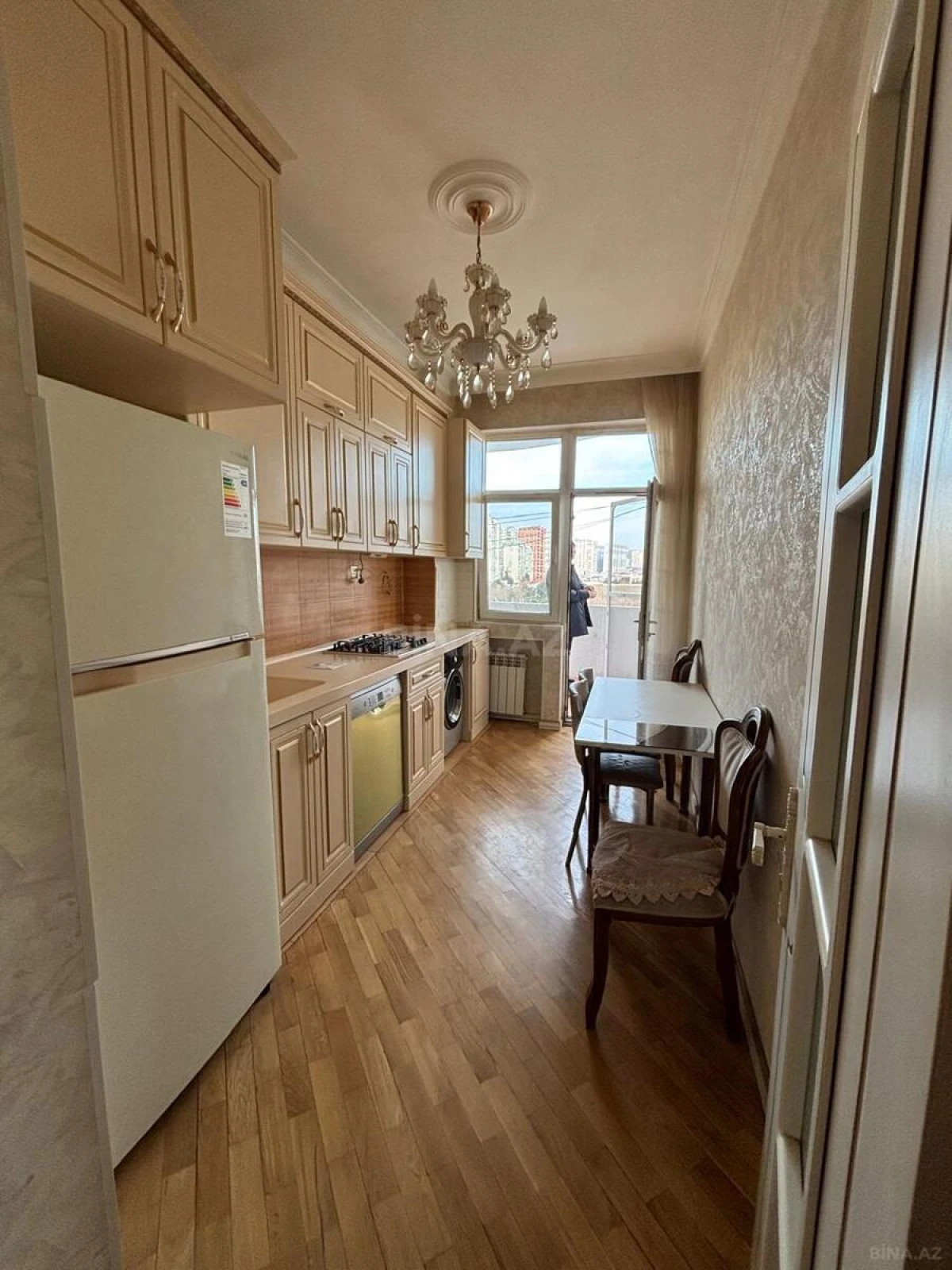 Kirayə verilir 3 otaqlı mənzil 80 m²