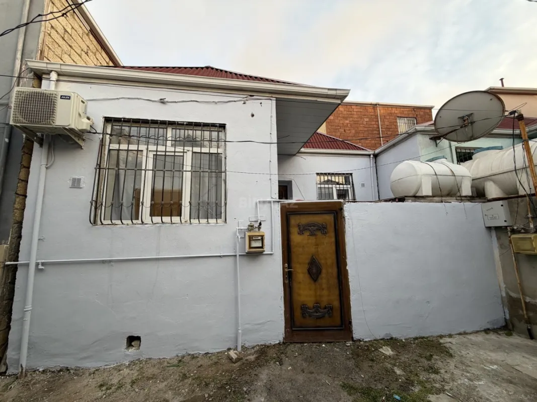 Satılır 2 otaqlı həyət evi 35 m²