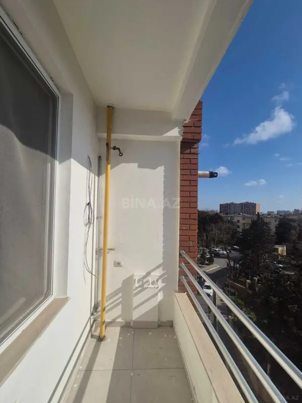 Satılır 3 otaqlı mənzil 124.5 m²