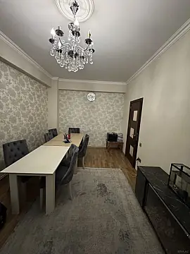Satılır 3 otaqlı mənzil 83 m²