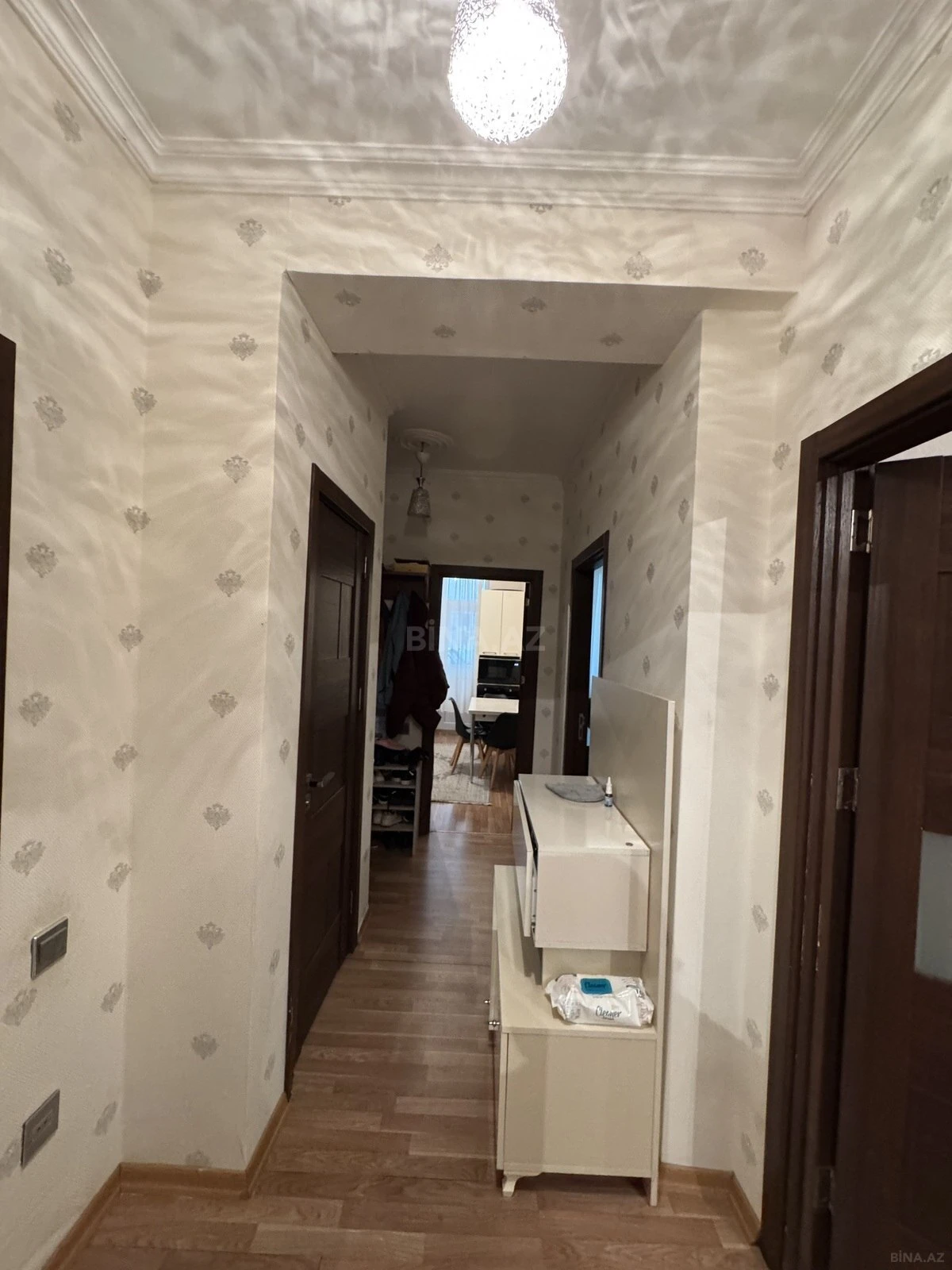Satılır 3 otaqlı mənzil 83 m²