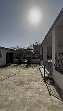 Satılır 4 otaqlı həyət evi 90 m²