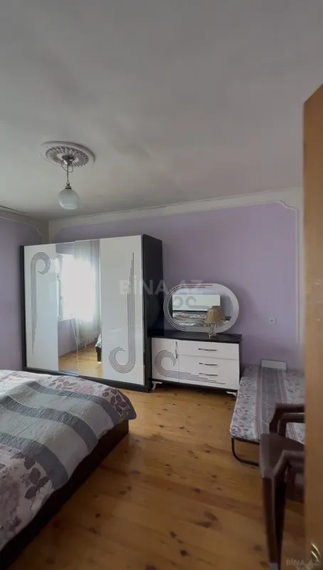 Satılır 4 otaqlı həyət evi 90 m²