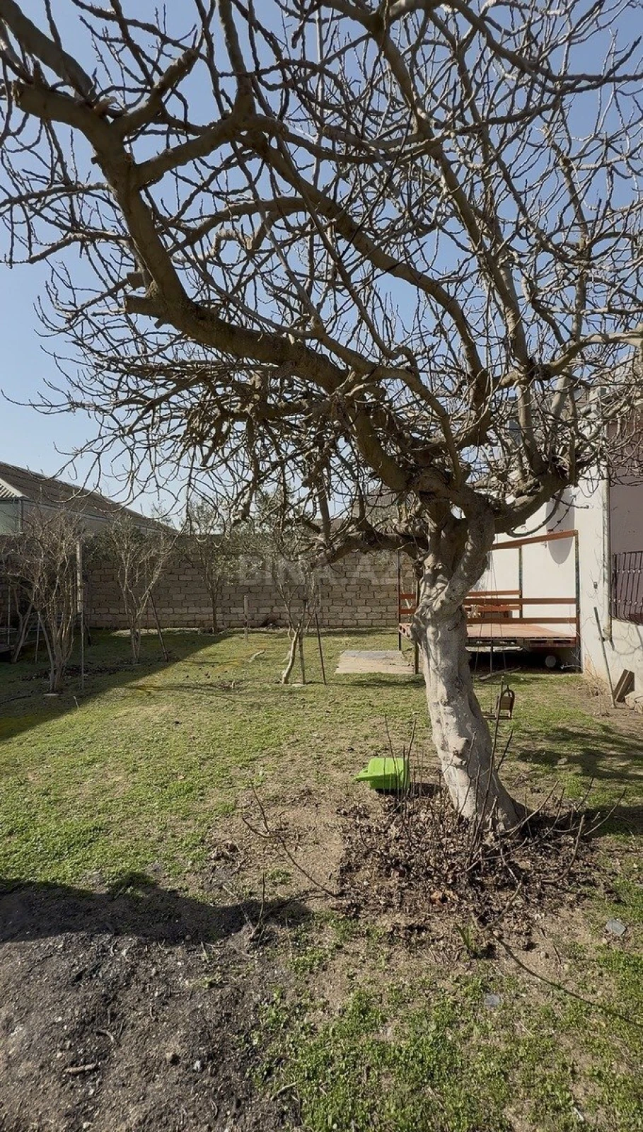 Satılır 4 otaqlı həyət evi 90 m²