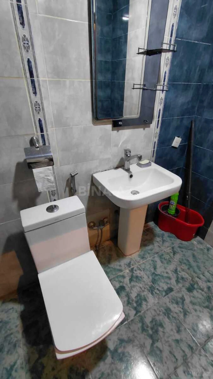 Kirayə verilir 2 otaqlı mənzil 55 m²