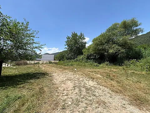 Satılır torpaq sahəsi 6 m²